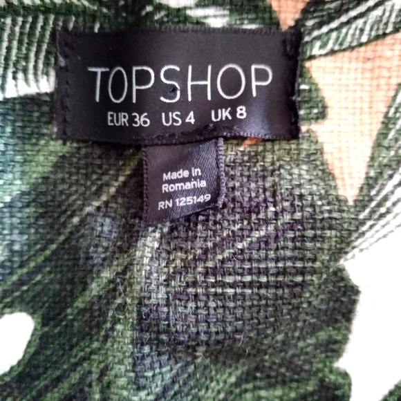 Topshop Palm Frond Tropical romper shortalls, size 4 - Picture 6 of 9
